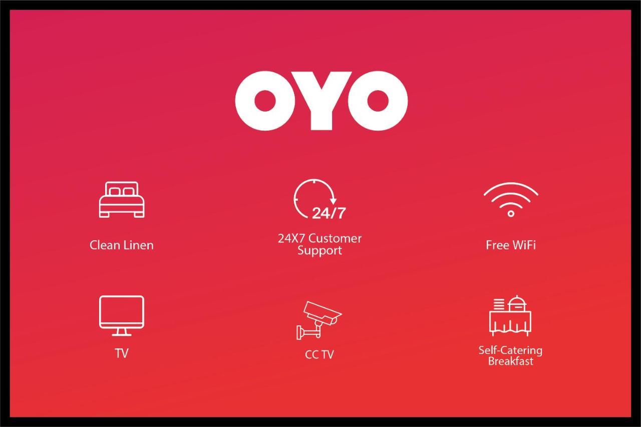 Oyo 46744 Hotel Yash Új-Delhi Kültér fotó